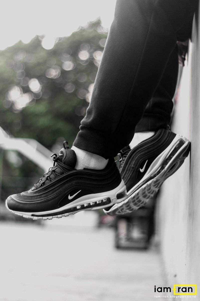 Nike Air Max 97 size UK Black/White BNIB UK