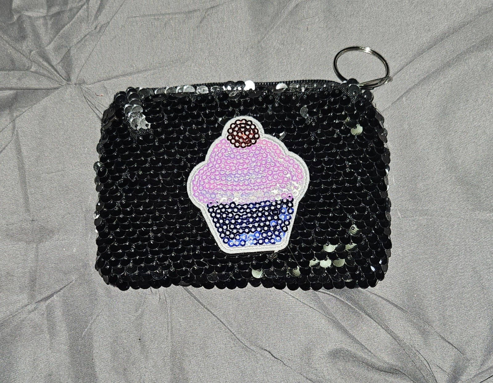 Cute Sequined Cupcake Keychain Coin Purse NWT