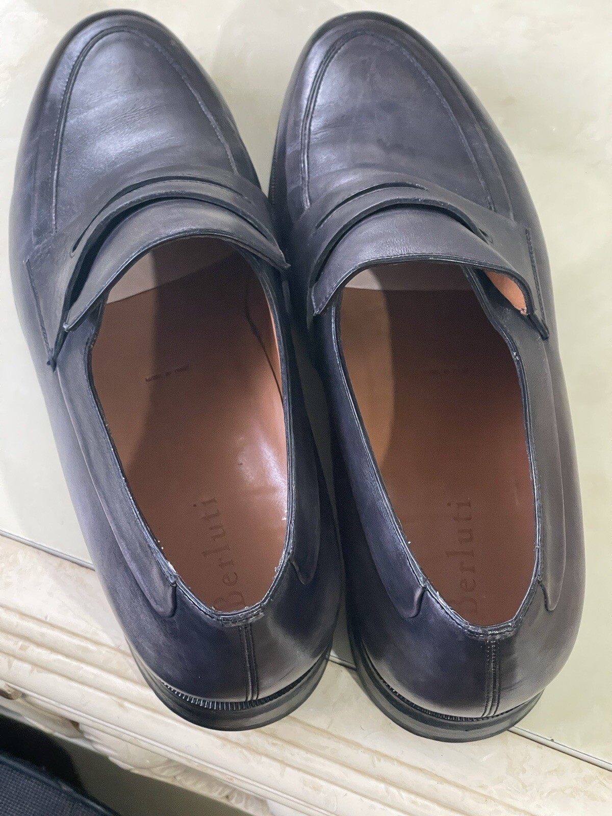 berluti men grey/black shoes In Size 11.5 image 3
