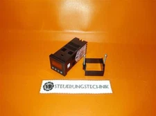 Red Lion C48CB110 Panel Meter