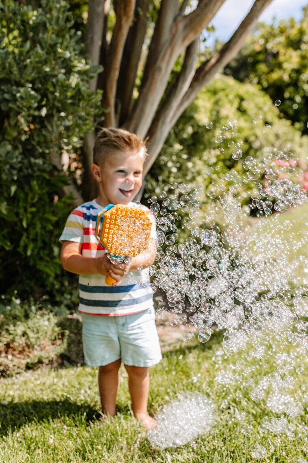 6x 88 Holes Bubble Gun Rocket Launcher Machine Colorful Lights Bubble Gun