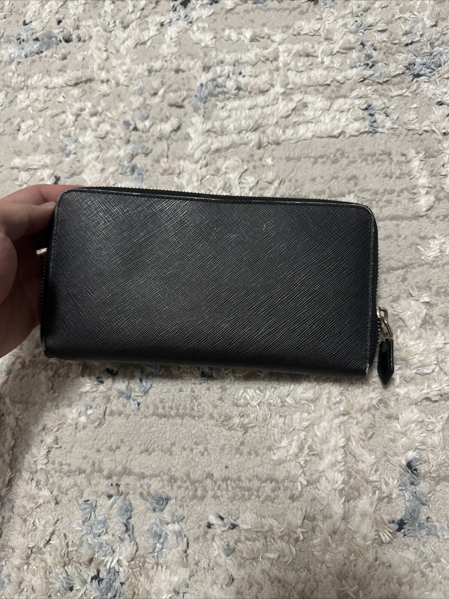財布・小物その他 GIVENCHY Woman Wallet Black BB60NCB13A 001 GIvenchy Black Coated Canvas Bambi Zip Around Wallet | eBay