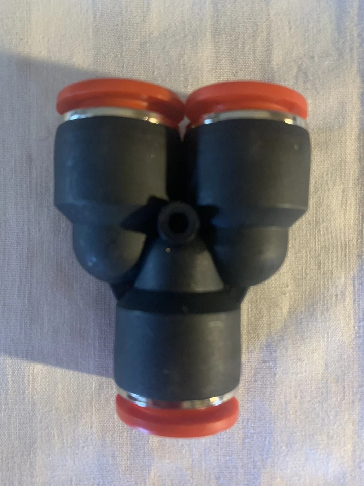 TECHNIFIT 1/2” OD Push to Connect Y Fitting Splitter Union EPY1/2-R (Lot Of 10) - Image 3 of 4