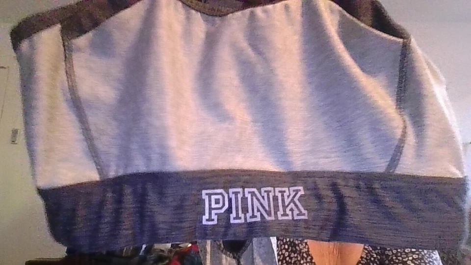 Victoria's Secret Pink Strappy Ultimate Unlined Wireless Sports Bra M Gray FLAW - Image 4 of 4