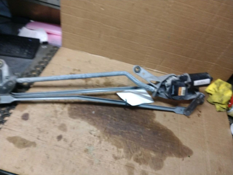 Motor y acoplamiento limpiaparabrisas para camioneta Ford F250SD 02-07 583652 Foto 2 de 4