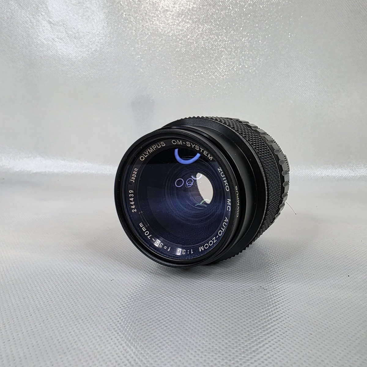 Olympus OM-System Zuiko MC Auto-Zoom 1:3.6 f=35–70mm w/ Rubber