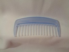 GOODY Ouchless wide-tooth comb in pearly light blue