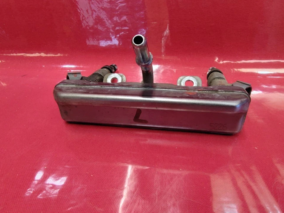 Rampa inyectora de combustible 15-17 Subaru Legacy & Outback 2,5 L H4 CALIFORNIA Foto 3 de 4