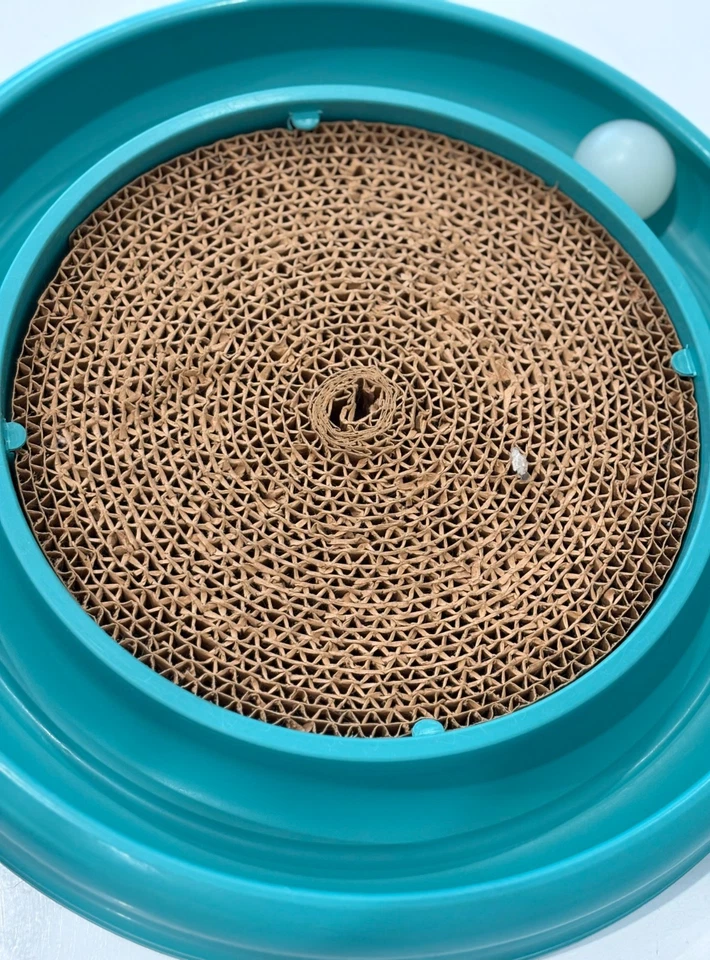 Turbo Interactive Scratcher Cat Toy - Image 3 of 4