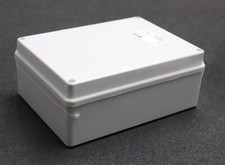 Caja de caja de conexión termoplástico OLAN OL20023 tamaño 190x140x70mm sin usar
