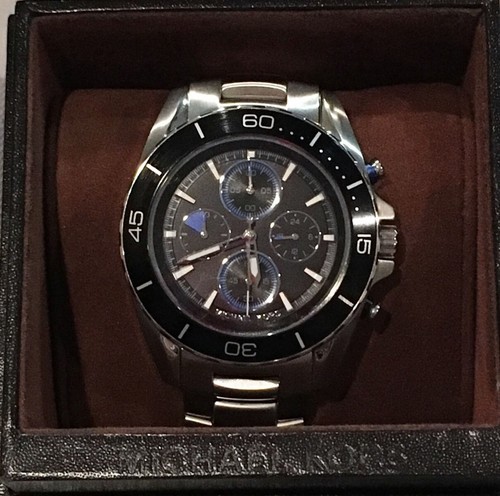 MICHAEL KORS Jetmaster Stainless Steel Black Blue Face Casual Wrist Watch NIB - Picture 2 of 7