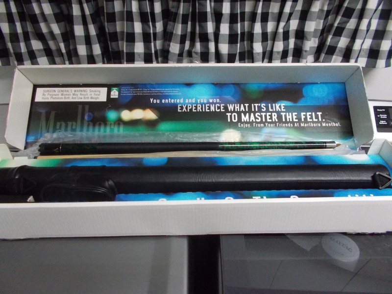 Marlboro  Menthol Viper Q Series Billard/Cue Stick In Orig. Box-used once+BONUS