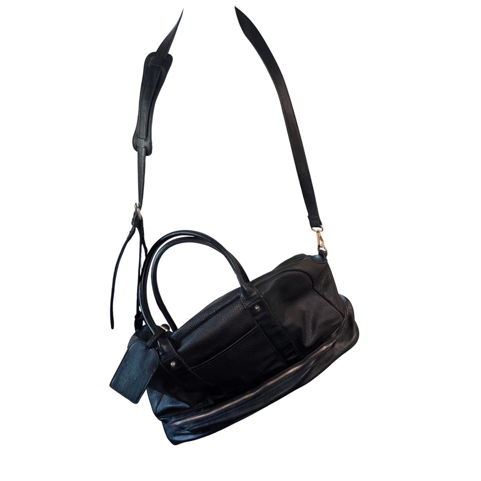 Bolso de Lona Sole Society Negro Guijarro Imitación Cuero Herrajes Tono Dorado Foto 3 de 4