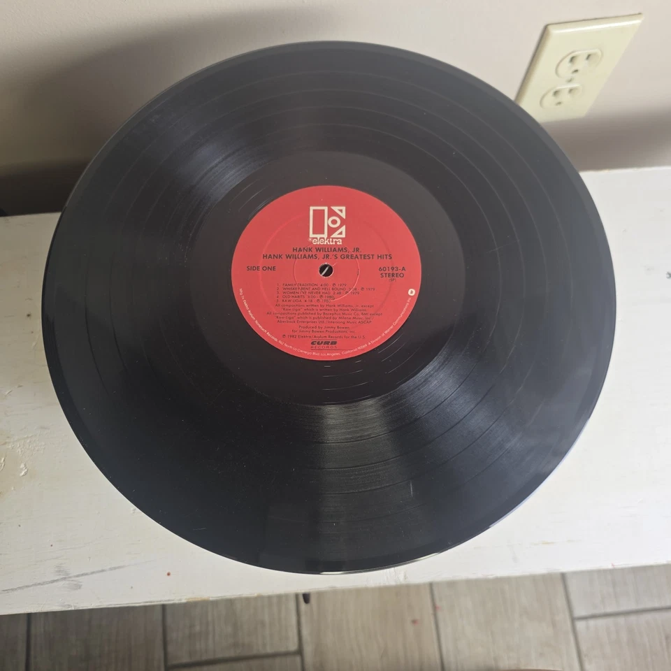 HANK WILLIAMS JR. - Greatest Hits 1982 Vinyl LP Record Album Elektra 60193 - Image 4 of 4
