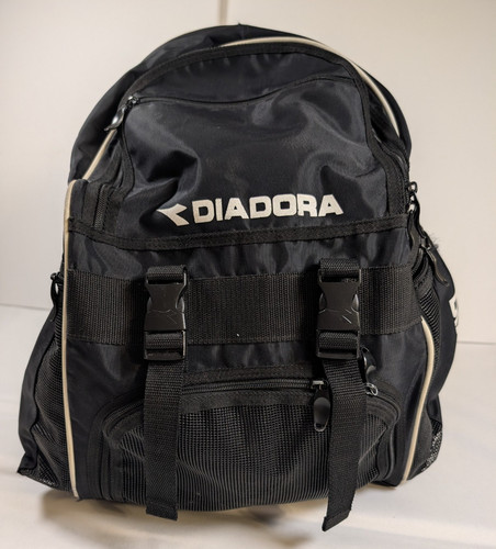 Diadora Team Soccer Backpack (Black) Style Number: 998908 / PO 103508-Great cond