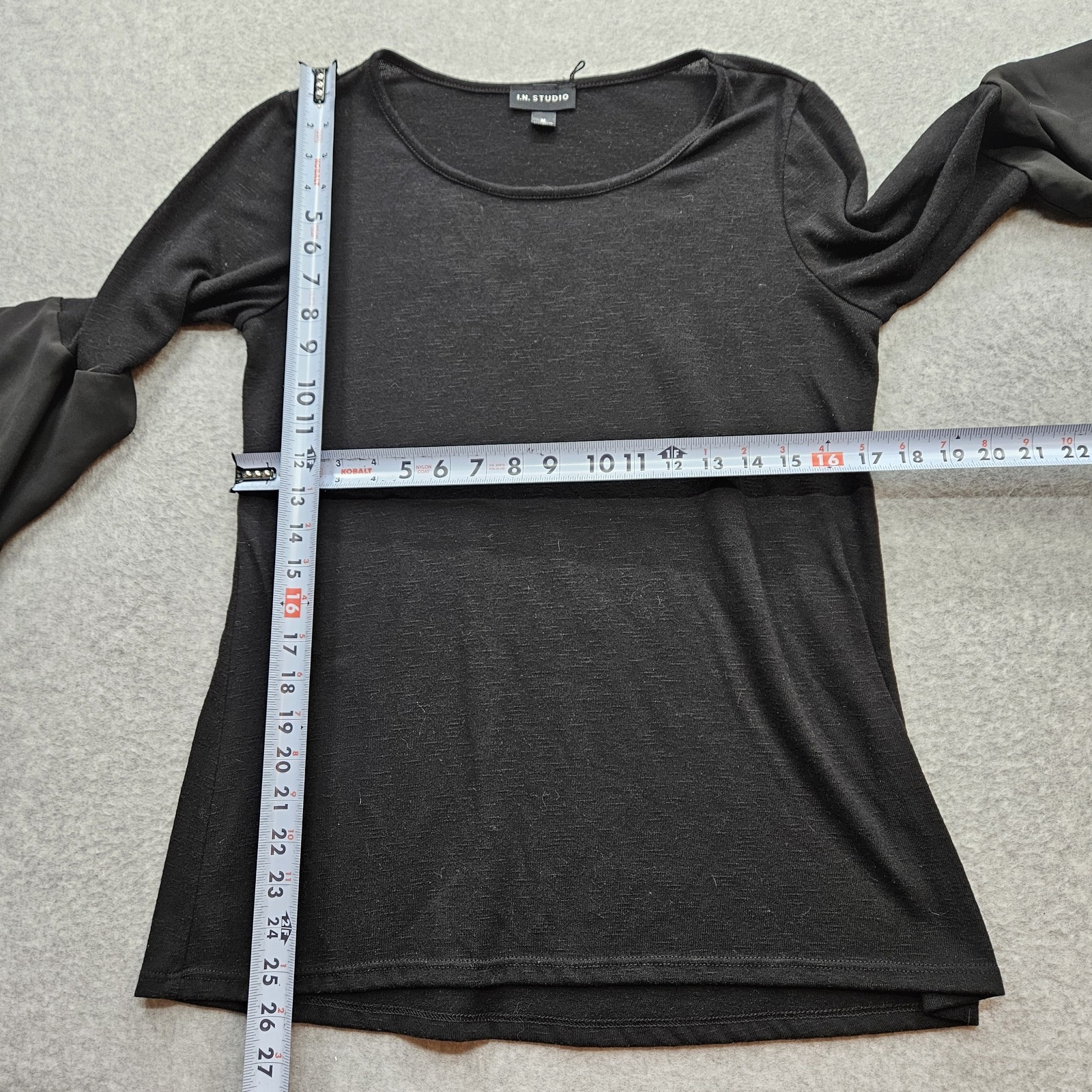 I.N. Studio Women's Medium Black Three-Quarter Butterfly Sleeves