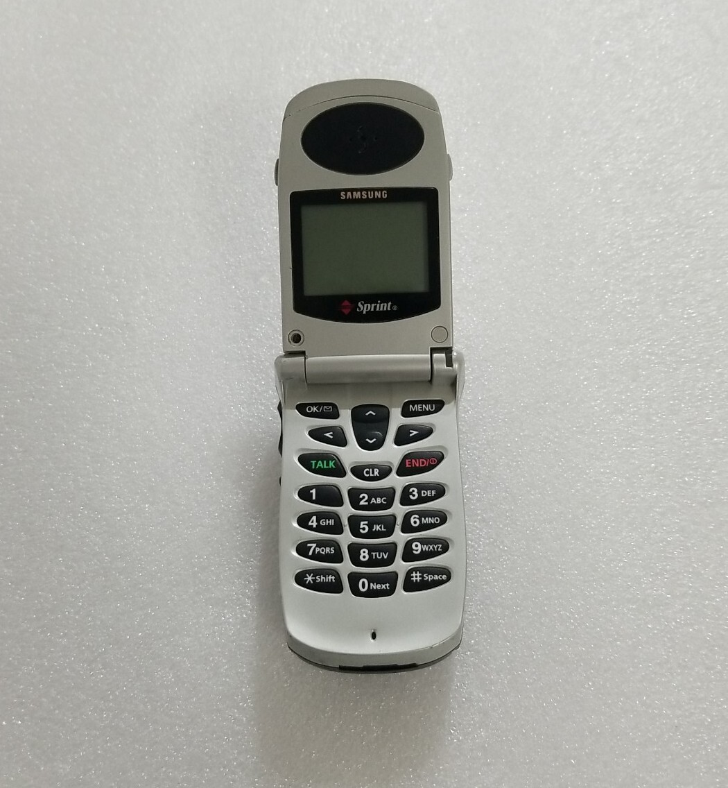 Samsung SCH-8500 Sprint Dual Band Flip Phone | Silver | 0.1 MP