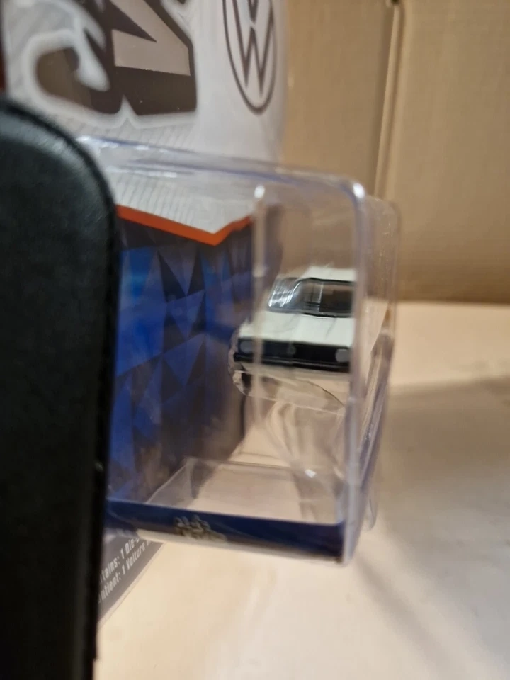 VW Golf 1  Rabbit  Maßstab 1:64  Greenlight V-Dub Club Serie 14  Limitiert  NEU - Photo 3/4