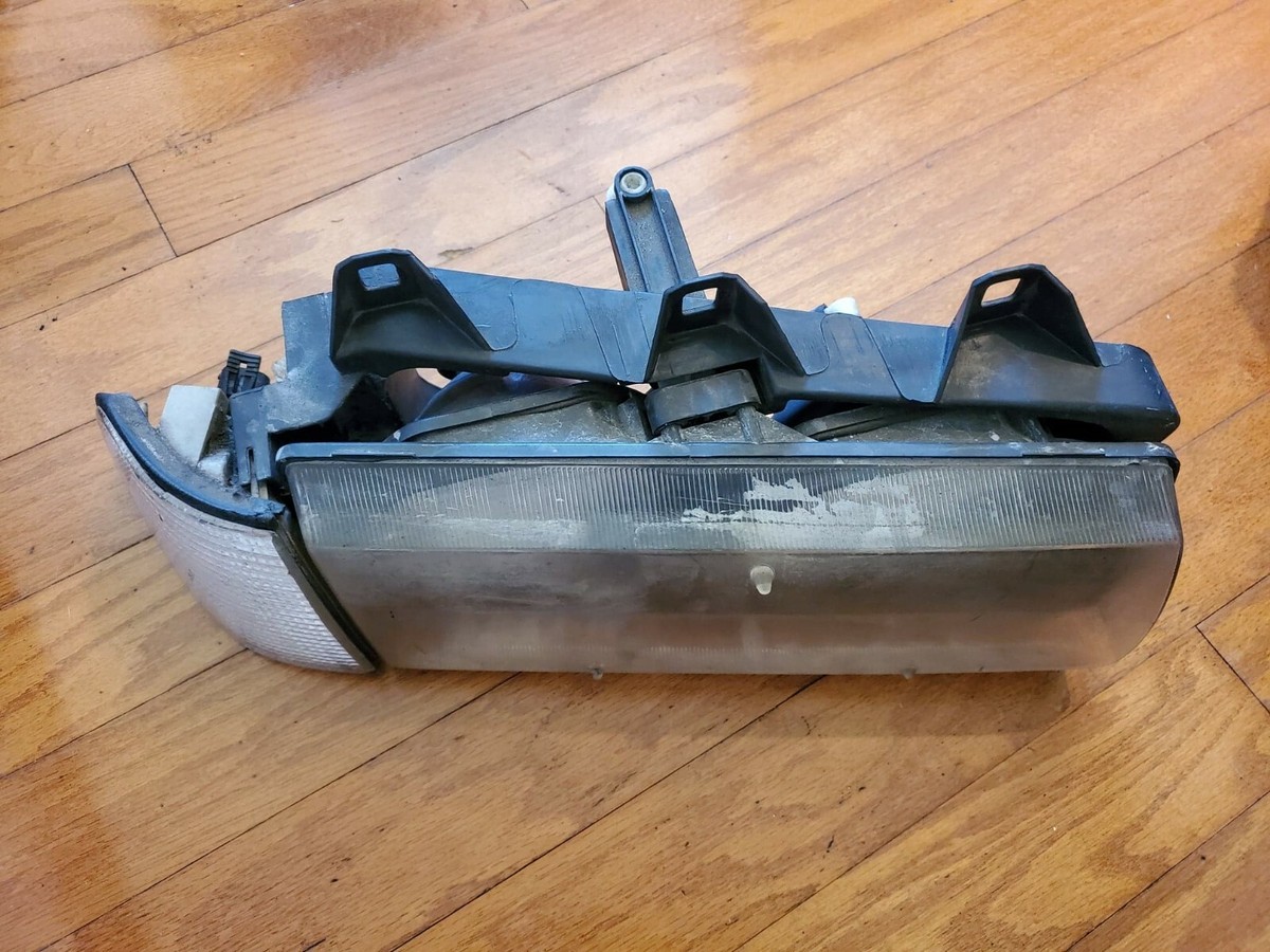 96 97 98 99 BMW OEM M3 E36 HEADLIGHT ASSEMBLY RIGHT PASSENGER 
