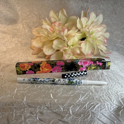 MAC Cosmetics Colour Excess Gel Pencil Eyeliner in Authentic Box-image