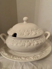 VTG White Soup Tureen and Tray From Sanor  Ceramica Great Serving Bowl!
