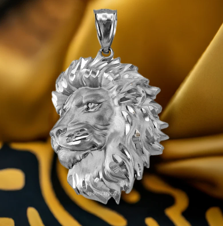 Colgante de oro 14K cara de león satinado DC (grande) Foto 2 de 4