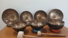 Ensemble de bol chantant tibétain sculpté Kundalini - guérison des chakras, m...