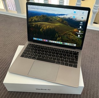 Macbook Air 2018 13 pouces 8 Go mémoire SSD 256 Go Core i5