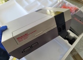 Nintendo NES Action Set PAL ESP Spaco Console Complete in Box Matching Serial