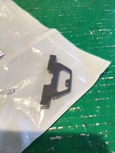 New Pella Architect / Pella 450 Series Double Hung Sash Lock Replacement Bronze - Picture 4 of 5