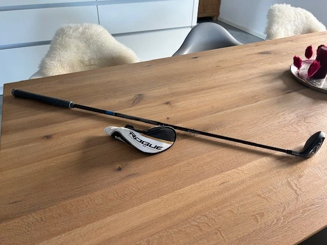 Callaway Rogue Hybrid 2 Herren RH - nur zweimal benutzt - Bild 2 von 4