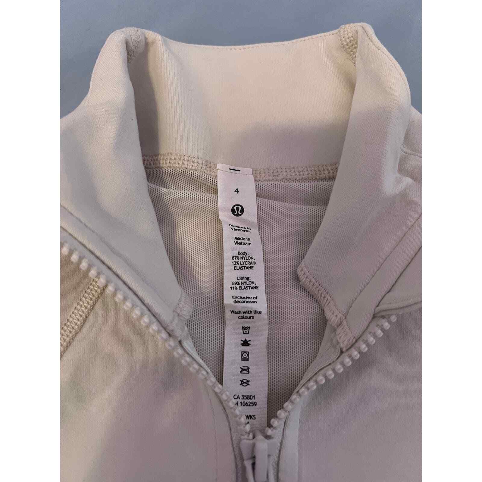 Lululemon Define Jacket in White Opal, Size 4 - Luon Fabric image 7
