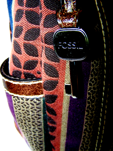 Vtg FOSSIL Purse Key-per Mod Print Striped Multicolor Brown Straps + Bag Charm!