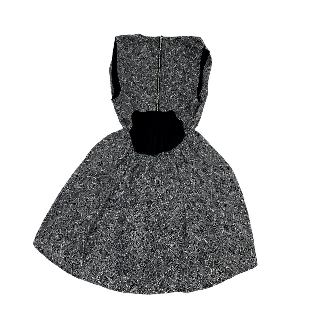 Express Open Back Black Leaf Pattern Dress - image 5
