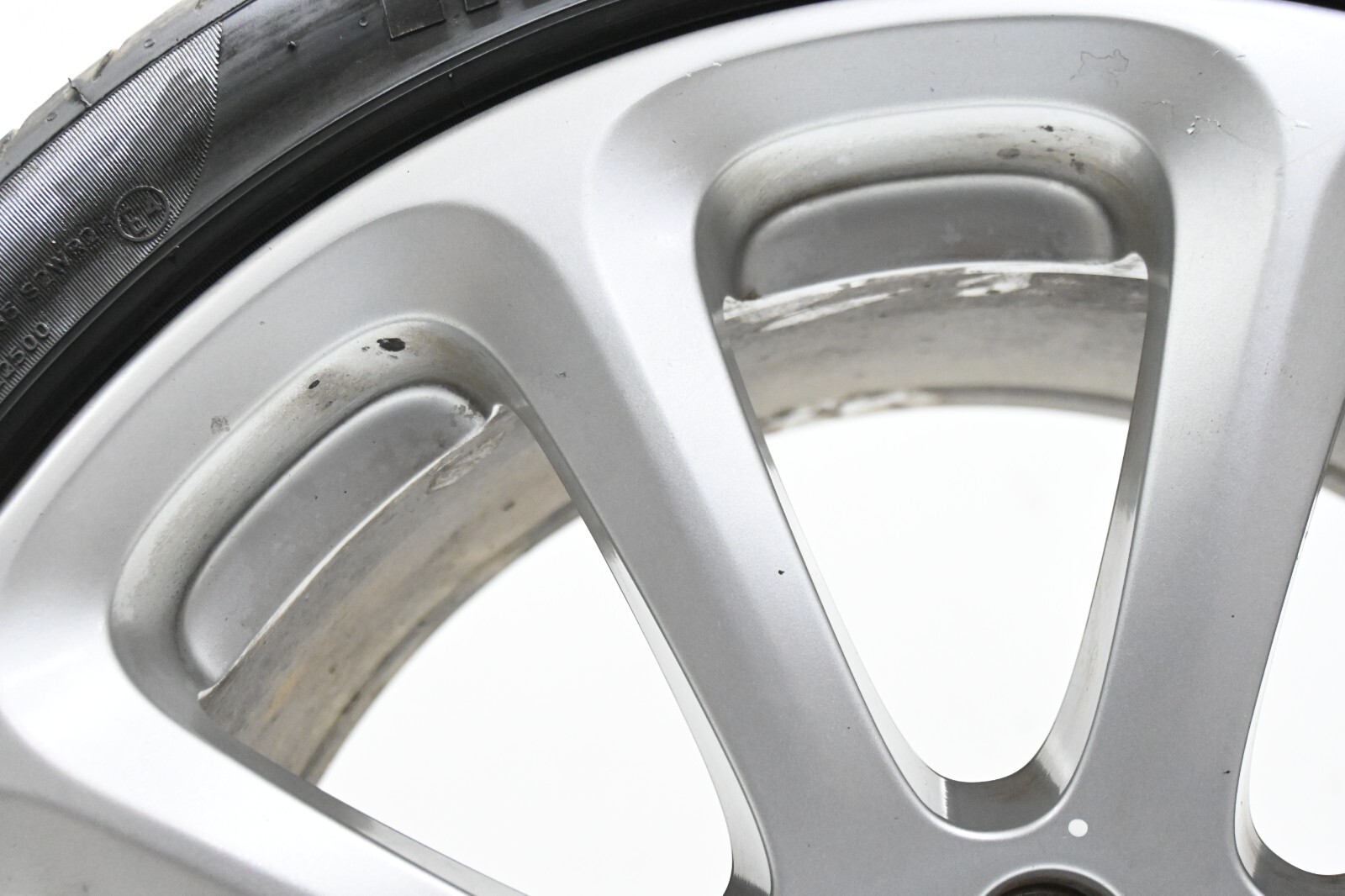 ⭐ 03-12 Maserati Quattroporte 19" Rear 9 Spoke Rim Wheel Tire Silver Oem