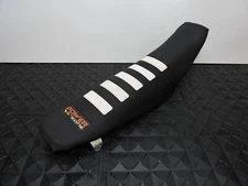 2008 08 KLX450R KLX 450R COMPLETE SEAT SADDLE ASSEMBLY GRIPPER COVER🔥240