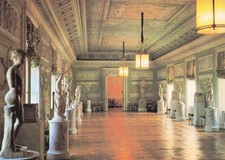 RUSSIA PAVLOVSK PAVLOVSK PALACE HALL OF KNIGHTS OF MALT