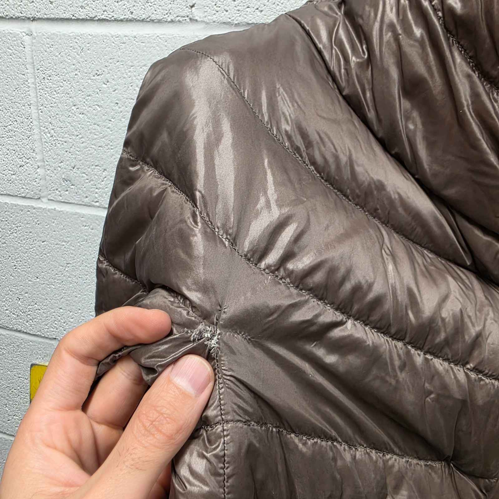 Herno Womans Authentic Down Puffer Jacket Size 40… - image 6