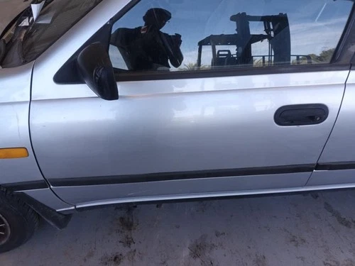 22063324 Piloto Trasero Derecho para NISSAN SUNNY BERLINA (N14) SLX 1995 4243126 - Imagen 9 de 10