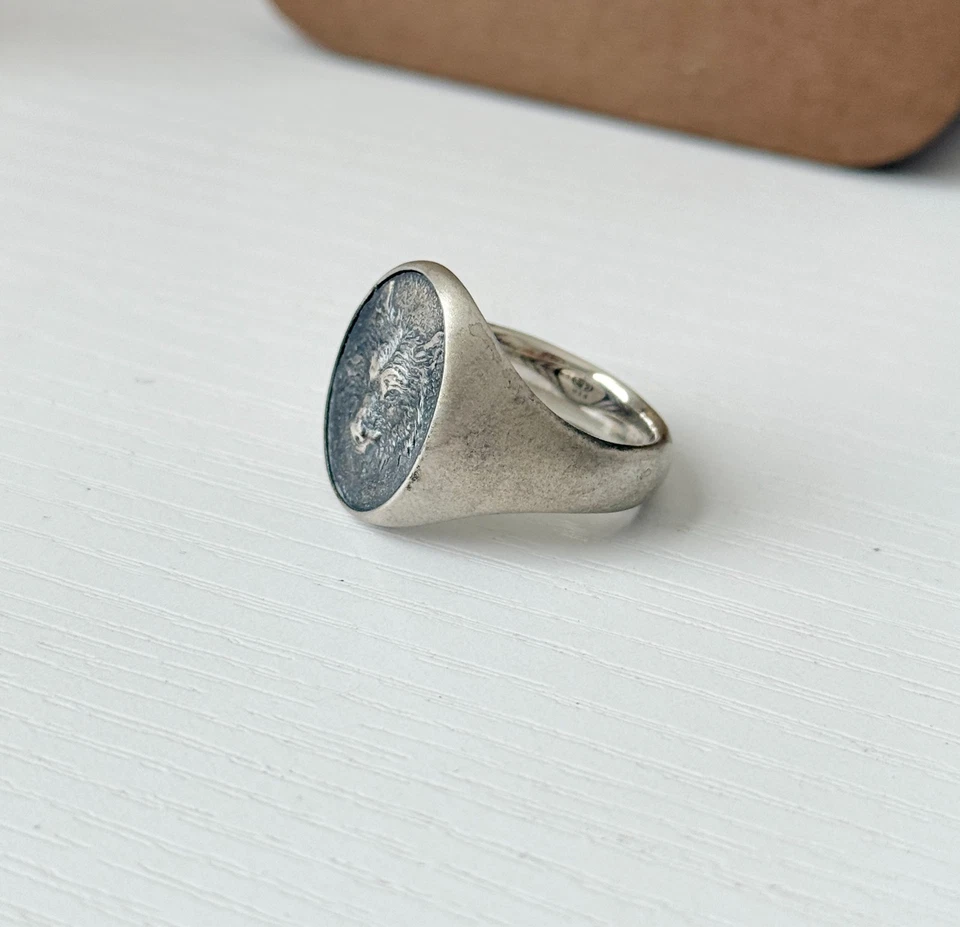 David Yurman Wolf Petrvs Signet Sterling Silver Men's Ring Band Size 9US - Image 4 of 4