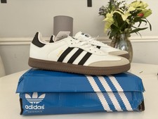 Brand new Adidas Samba OG Trainers Size UK 8 - Damaged Box