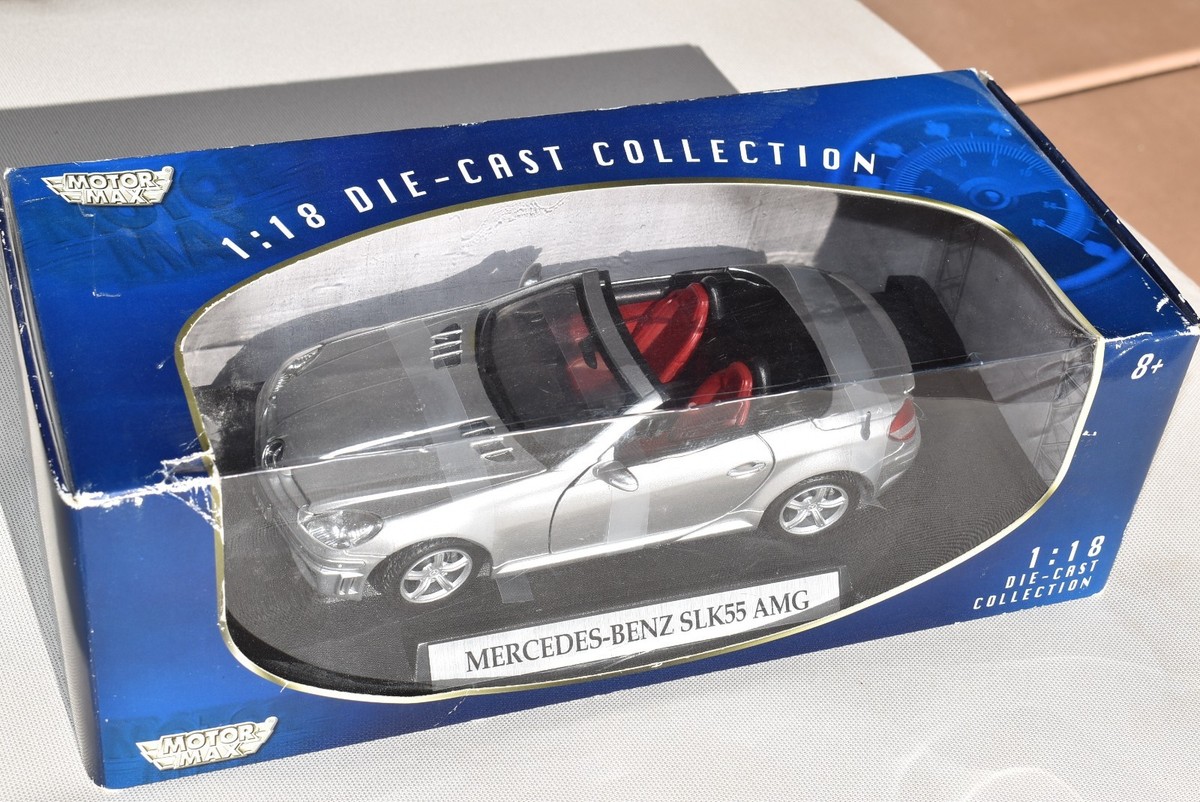 2005 Mercedes SLK55 AMG Black 1/18 Diecast Model Car by Motormax