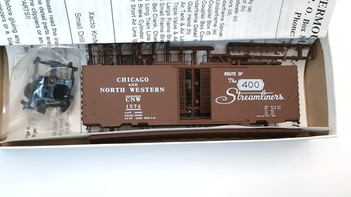 InterMountain HO Chicago y North Western CNW 1572 PS-1 Kit de caja de coche | Zustand: Used