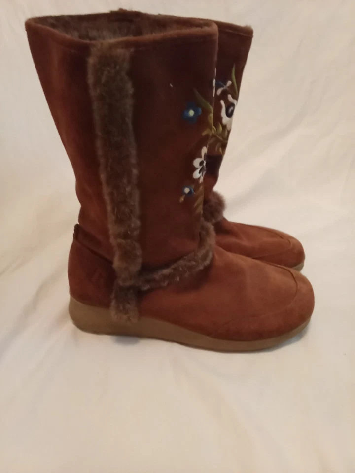 Report Nanuk женщин 8,5 цветочный вышитая замша кожи искусственного меха зимние ботинки - Изображение 2 из 4