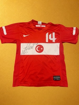 Arda Turam signed Turkey national team 2010 t-shirt , PROOF/COA.