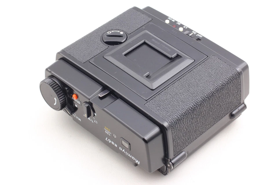 Película trasera motorizada probada [casi como nueva] Mamiya RB67 6x7 120 220 Pro S SD de JPN Foto 3 de 4
