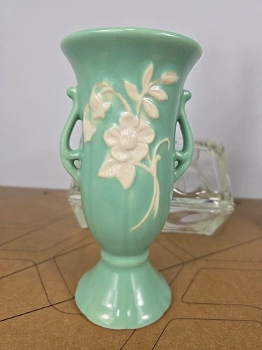 VINTAGE WELLER POTTERY CAMEO VASE Double Handle DECORATIVE MINT GREEN 8 1/2" EUC