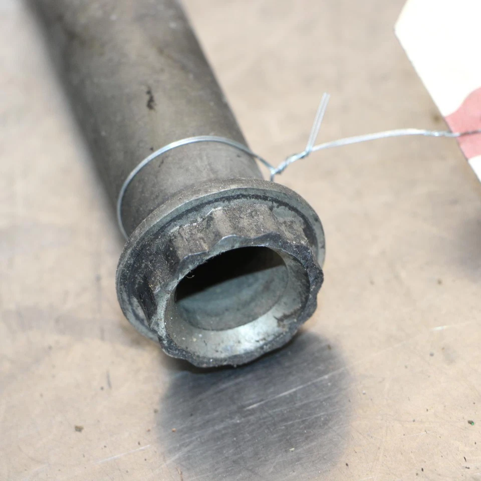 19-21 KAWASAKI NINJA H2 SX SE+ Rear Wheel Axle - Изображение 3 из 4