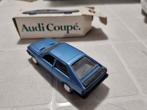 Conrad 1:43 Audi Coupè blue year 1984 ca. official perfect conditions - Foto 6 di 7