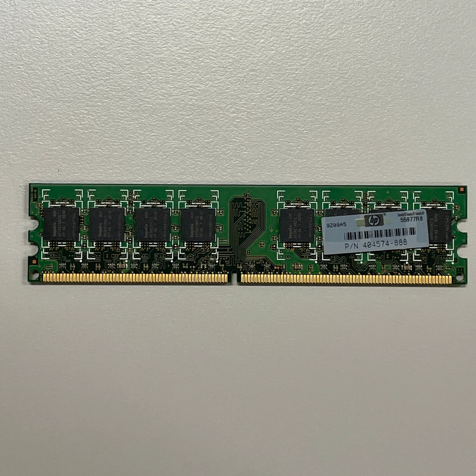 Hynix 1GB DDR2 RAM PC2-6400 800MHz non-ECC Unbuffered DIMM HYMP512U64CP8-S6 AB-T - Image 4 of 4